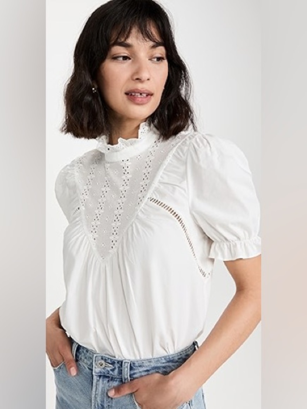 Free the Roses Lace Yoke Puff Sleeve Top – White